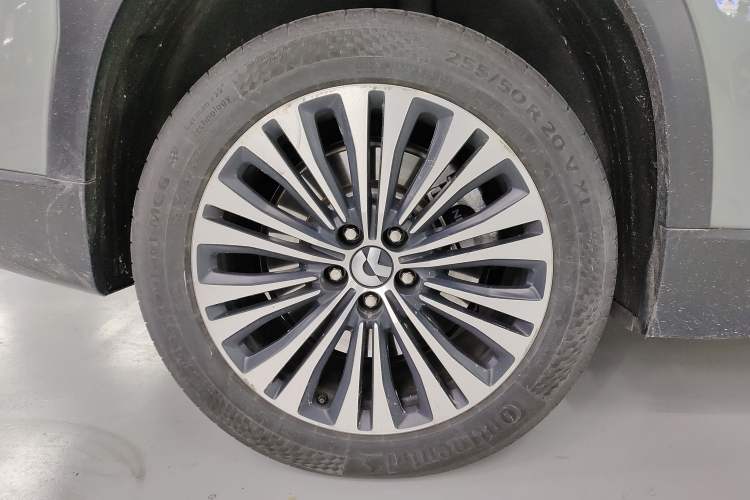 Used Nio EC6 2020 430 km Sport Version Right Rear Wheel Hub