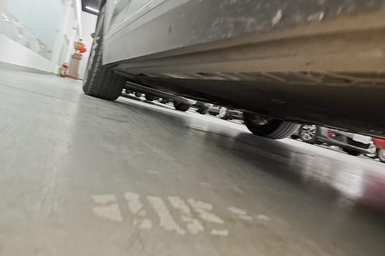 Used Nio EC6 2020 615 km Performance Edition Right Side Sill