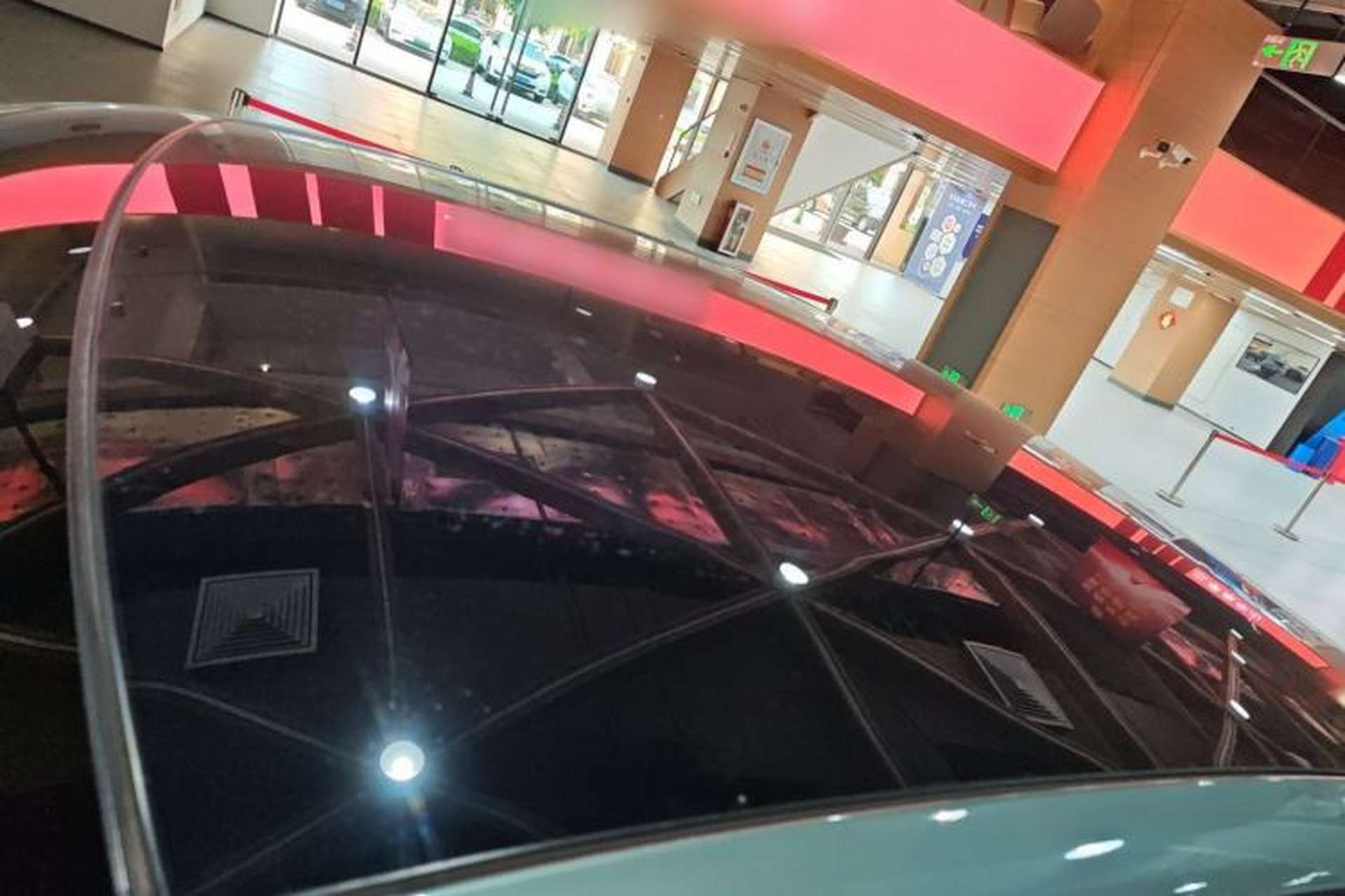Used Nio EC6 2020 475 km Performance Version Roof