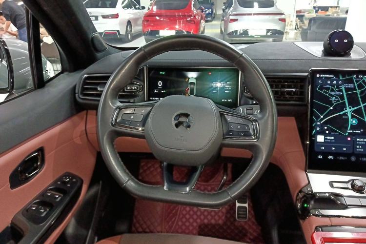 Used Nio EC6 2020 605 km Sport Edition Steering Wheel