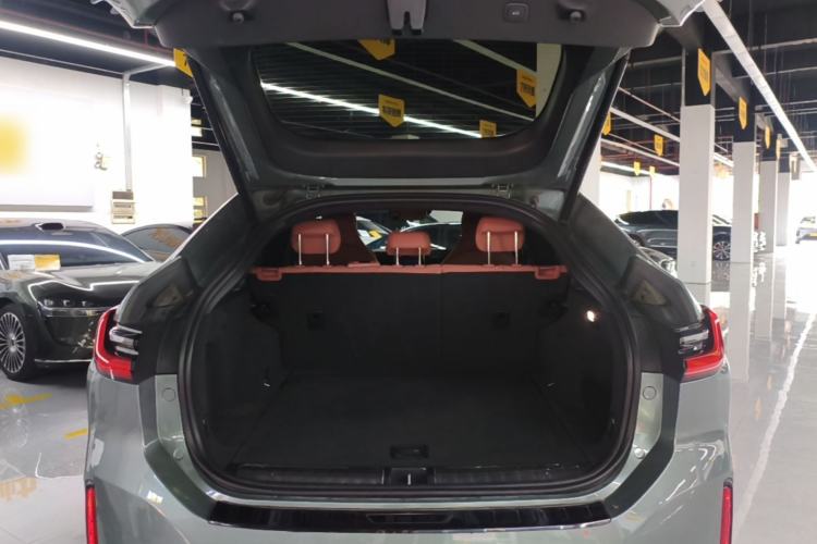Used Nio EC6 2020 615 km Performance Edition Trunk