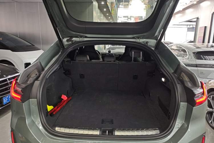 Used Nio EC6 2020 605 km Sport Edition Trunk