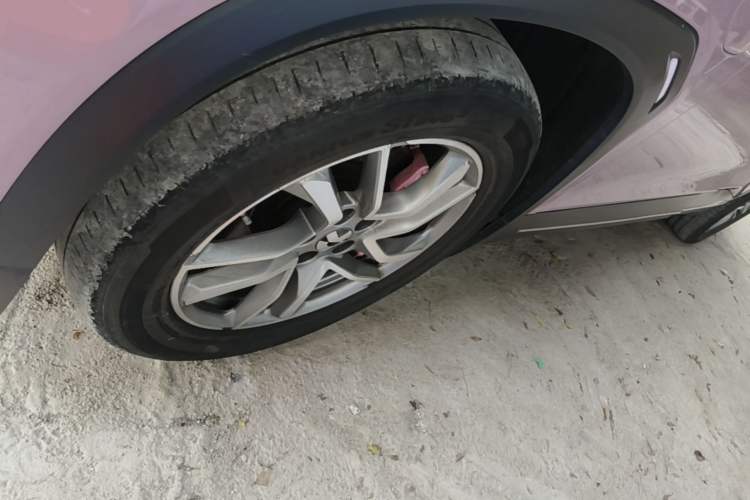 Used Nio EC6 2020 430 km Sport Version Left Front Wheel Hub