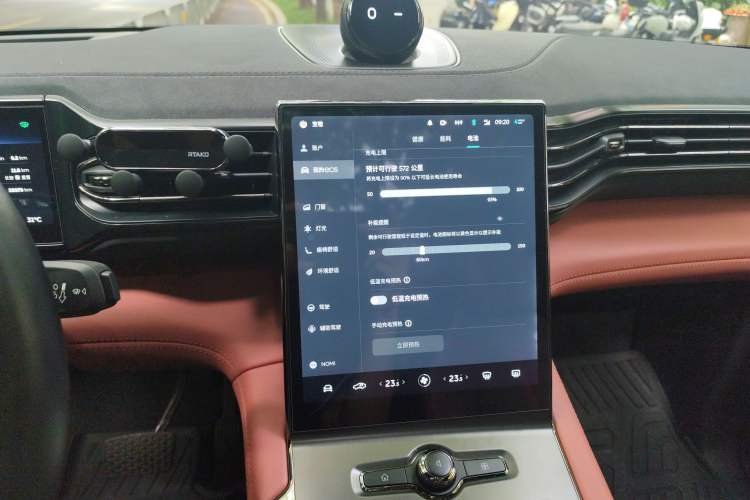Used Nio EC6 2020 615 km Signature Edition Audio And AC Panel