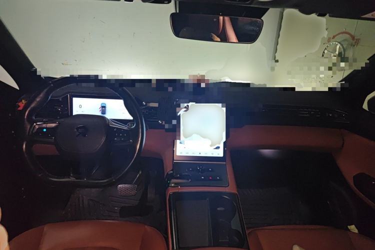 Used Nio EC6 2020 440KM Signature Edition Center Console