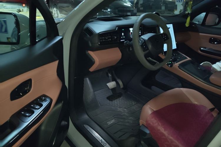 Used Nio EC6 2020 605 km Sport Edition Driver Seat