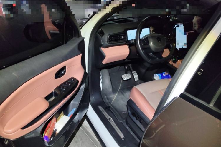 Used Nio EC6 2020 605 km Sport Edition Driver Seat