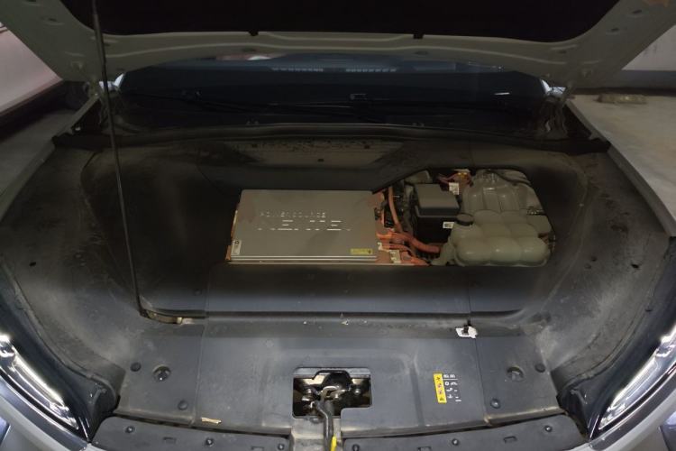 Used Nio EC6 2020 605 km Sport Edition Engine Bay