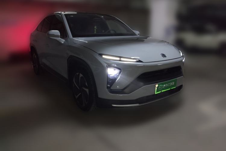 Used Nio EC6 2020 605 km Sport Edition Front Right 45 Deg