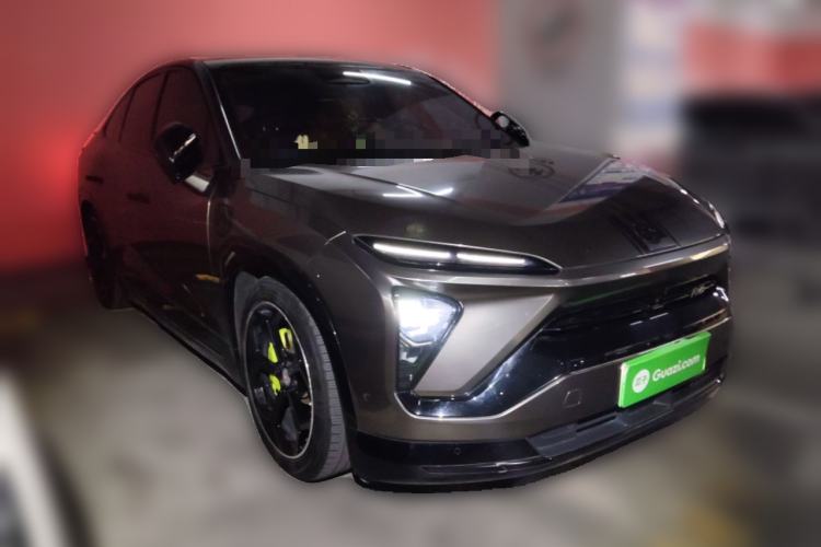 Used Nio EC6 2020 605 km Sport Edition Front Right 45 Deg