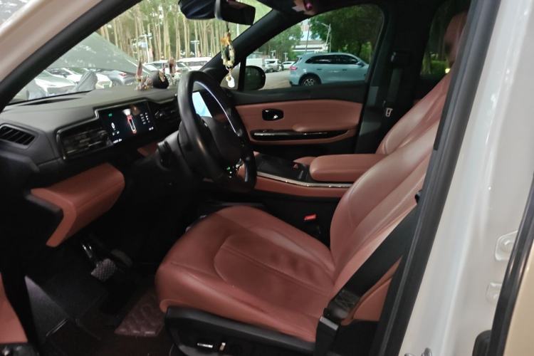 Used Nio EC6 2020 605 km Sport Edition Left Front Seat