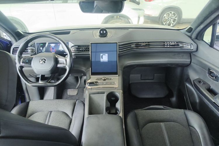 Used Nio EC6 2020 440 km Performance Version Center Console