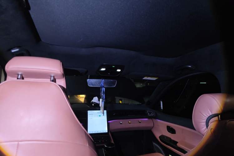 Used Nio EC6 2020 430 km Sport Version Headliner