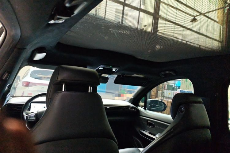 Used Nio EC6 2020 465 km Sport Edition Headliner
