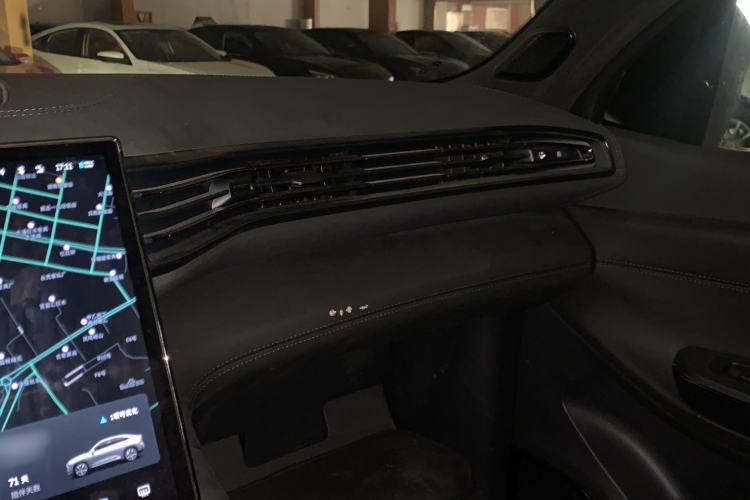 Used Nio EC6 2020 615 km Performance Edition Interior 2