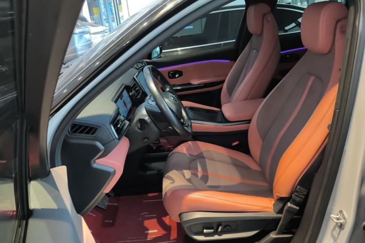 Used Nio EC6 2020 605 km Sport Edition Left Front Seat