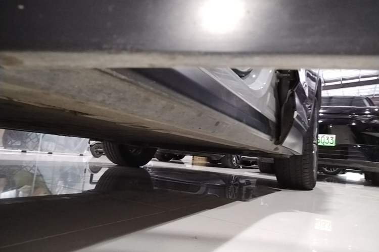 Used Nio EC6 2020 430 km Sport Version Left Side Sill