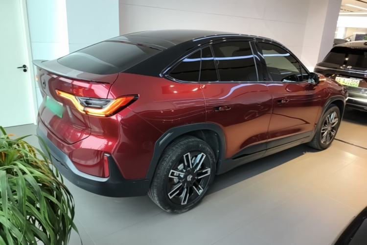 Used Nio EC6 2020 605 km Sport Edition Rear Right 45 Deg