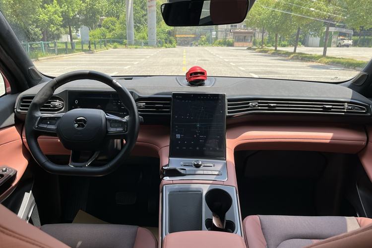 Used Nio EC6 2020 440 km Performance Version Center Console