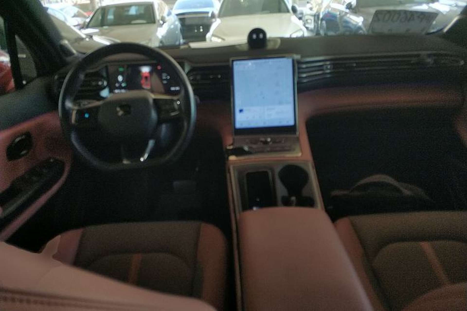 Used Nio EC6 2020 605 km Sport Edition Center Console