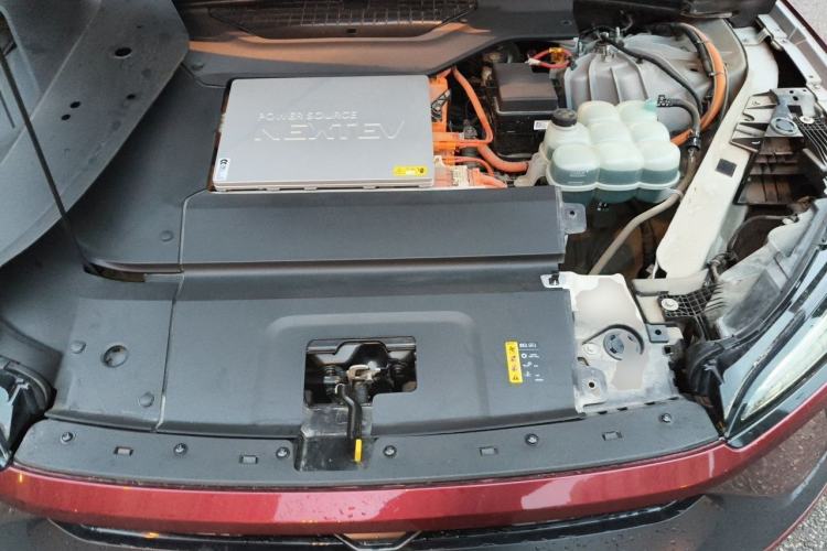 Used Nio EC6 2020 605 km Sport Edition Engine Bay
