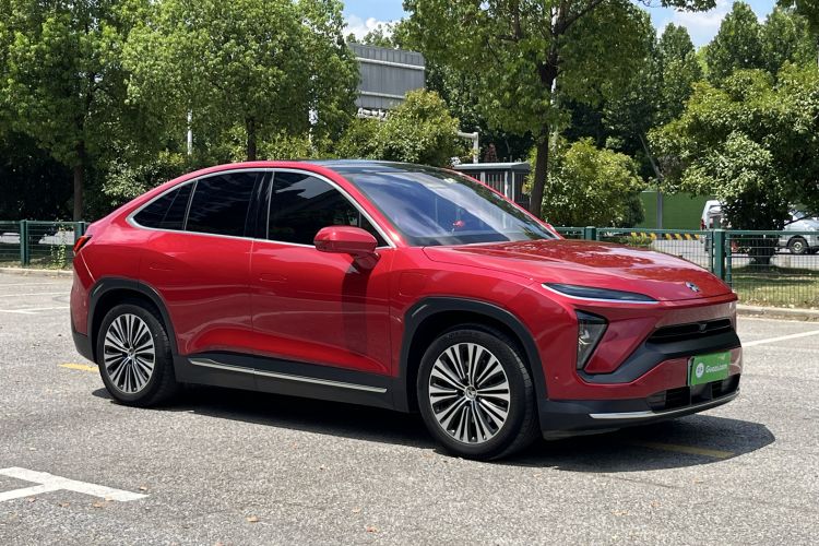 Used Nio EC6 2020 440 km Performance Version Front Right 45 Deg