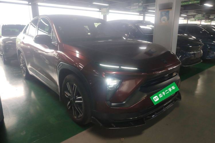Used Nio EC6 2020 430 km Sport Version Front Right 45 Deg