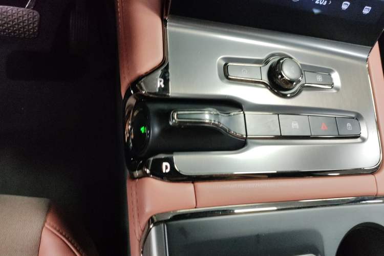 Used Nio EC6 2020 430 km Sport Version Gear Lever