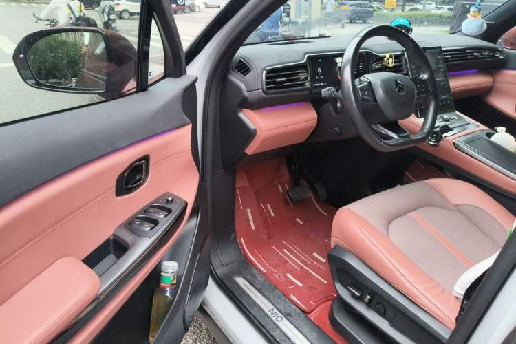 Used Nio EC6 2020 605 km Sport Edition Interior 3