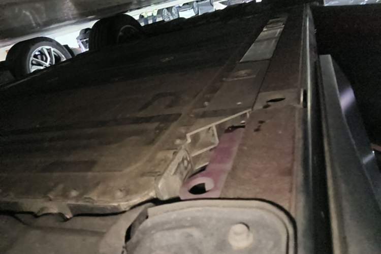 Used Nio EC6 2020 465 km Sport Edition Left Side Sill
