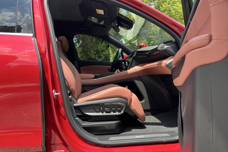 Used Nio EC6 2020 440 km Performance Version Right Front Seat