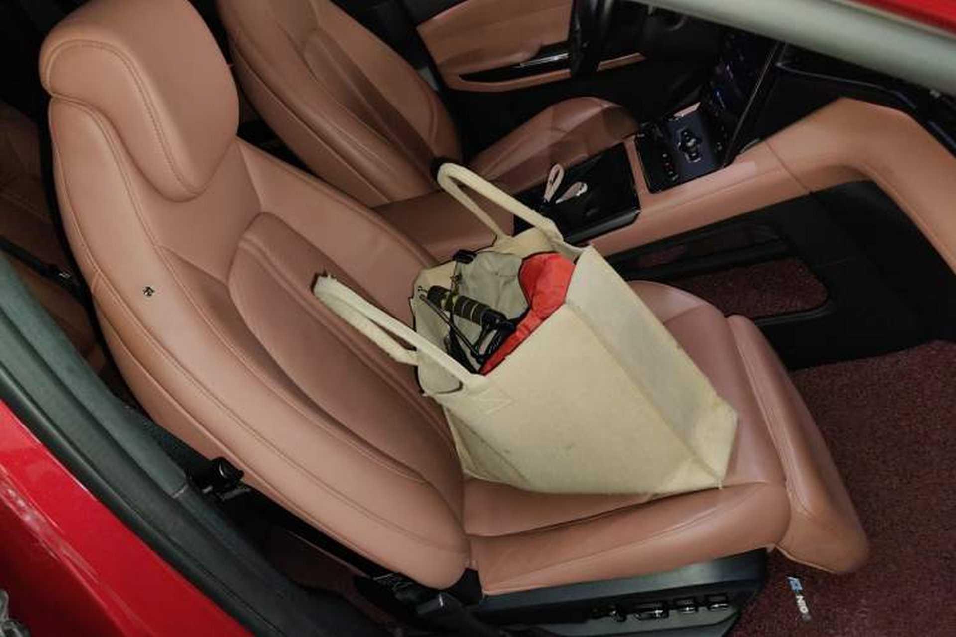 Used Nio EC6 2020 615 km Performance Edition Right Front Seat