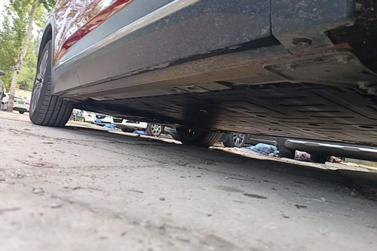 Used Nio EC6 2020 615 km Performance Edition Right Side Sill