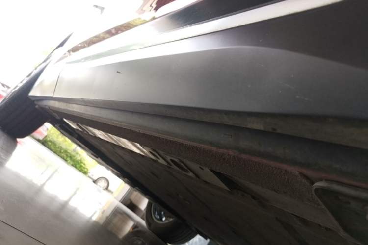 Used Nio EC6 2020 430 km Sport Version Right Side Sill
