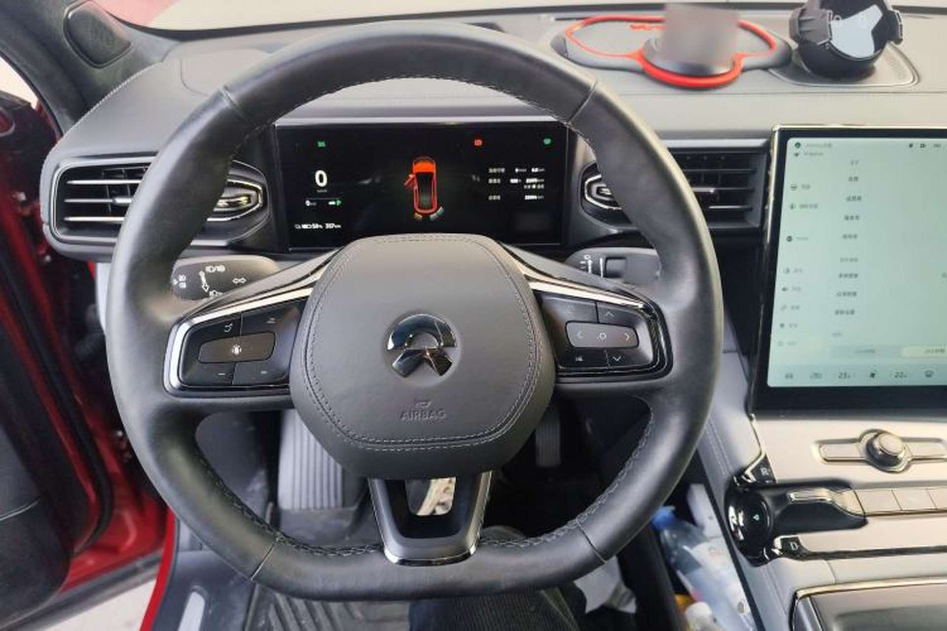 Used Nio EC6 2020 605 km Sport Edition Steering Wheel
