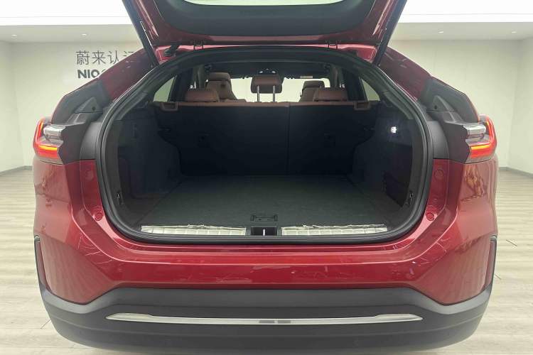 Used Nio EC6 2020 465 km Sport Edition Trunk