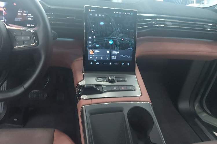 Used Nio EC6 2020 465 km Sport Edition Audio And AC Panel