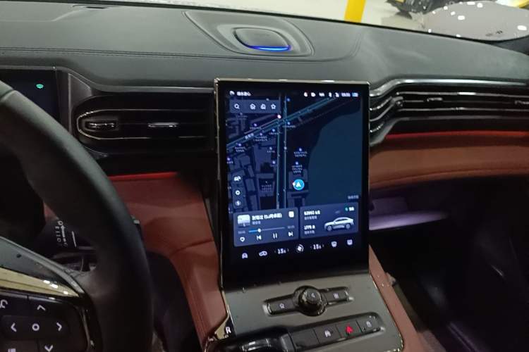 Used Nio EC6 2020 605 km Sport Edition Audio And AC Panel
