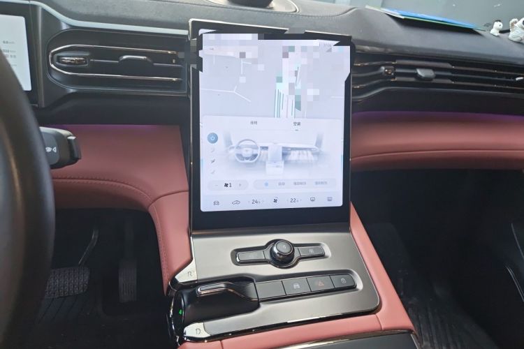 Used Nio EC6 2020 605 km Sport Edition Audio And AC Panel
