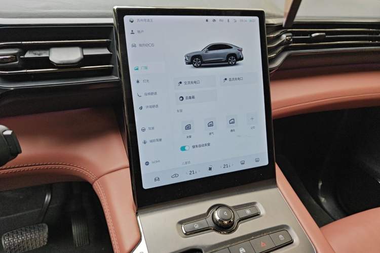 Used Nio EC6 2020 440KM Signature Edition Audio And AC Panel