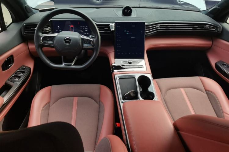 Used Nio EC6 2020 465 km Sport Edition Center Console