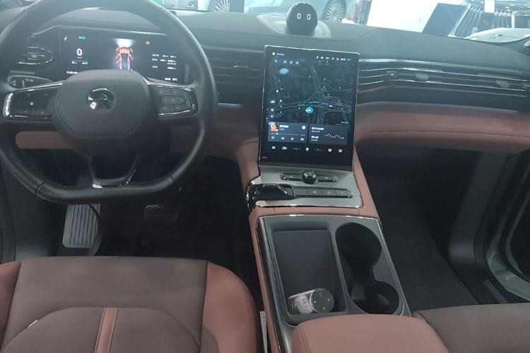 Used Nio EC6 2020 465 km Sport Edition Center Console