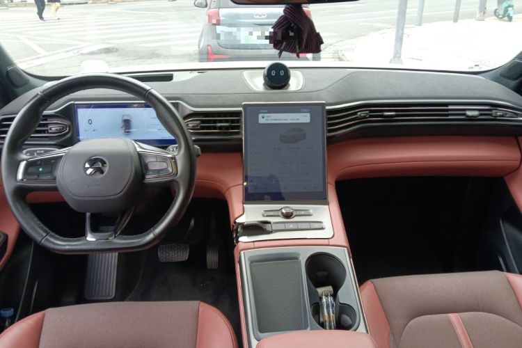 Used Nio EC6 2020 465 km Sport Edition Center Console