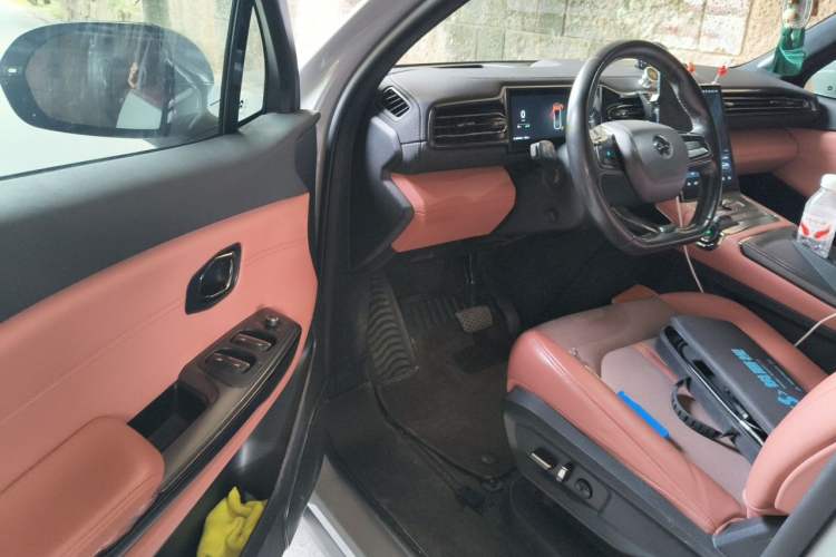 Used Nio EC6 2020 605 km Sport Edition Driver Seat