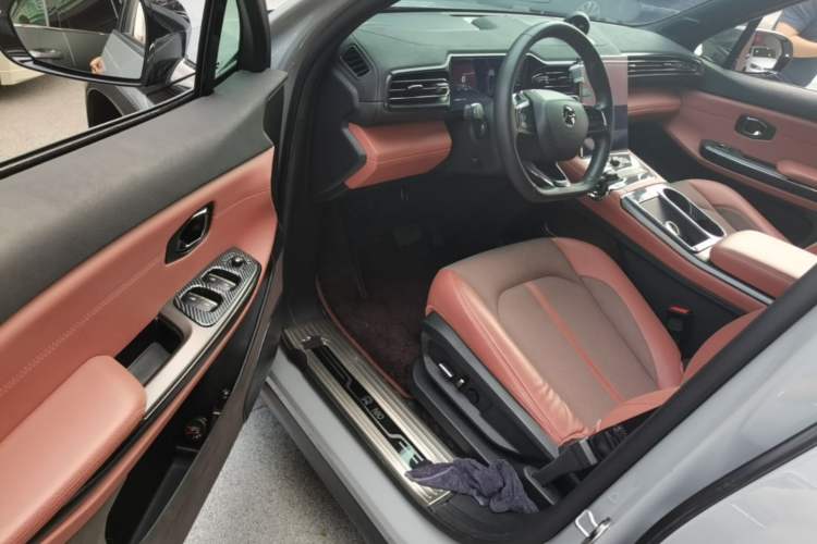 Used Nio EC6 2020 465 km Sport Edition Driver Seat