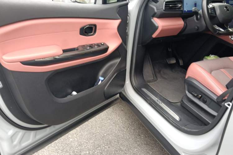 Used Nio EC6 2020 465 km Sport Edition Driver Seat