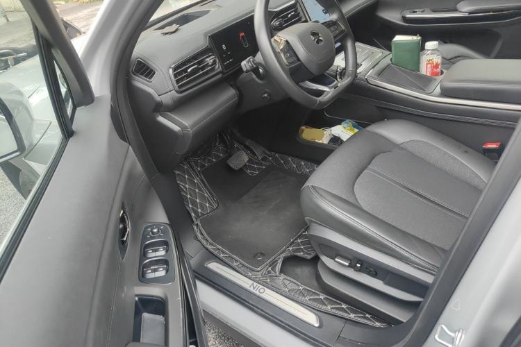 Used Nio EC6 2020 605 km Sport Edition Driver Seat