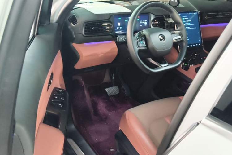 Used Nio EC6 2020 440 km Performance Version Driver Seat