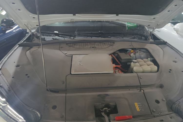 Used Nio EC6 2020 605 km Sport Edition Engine Bay