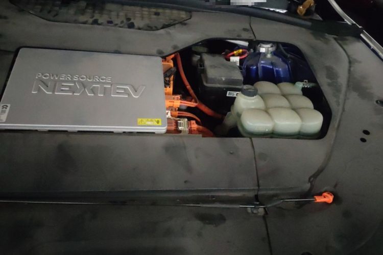 Used Nio EC6 2020 440 km Performance Version Engine Bay Left